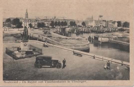 Vlissingen Boulevard de Ruyter met Visschershaven, Verzenden, 1920 tot 1940, Gelopen, Zeeland