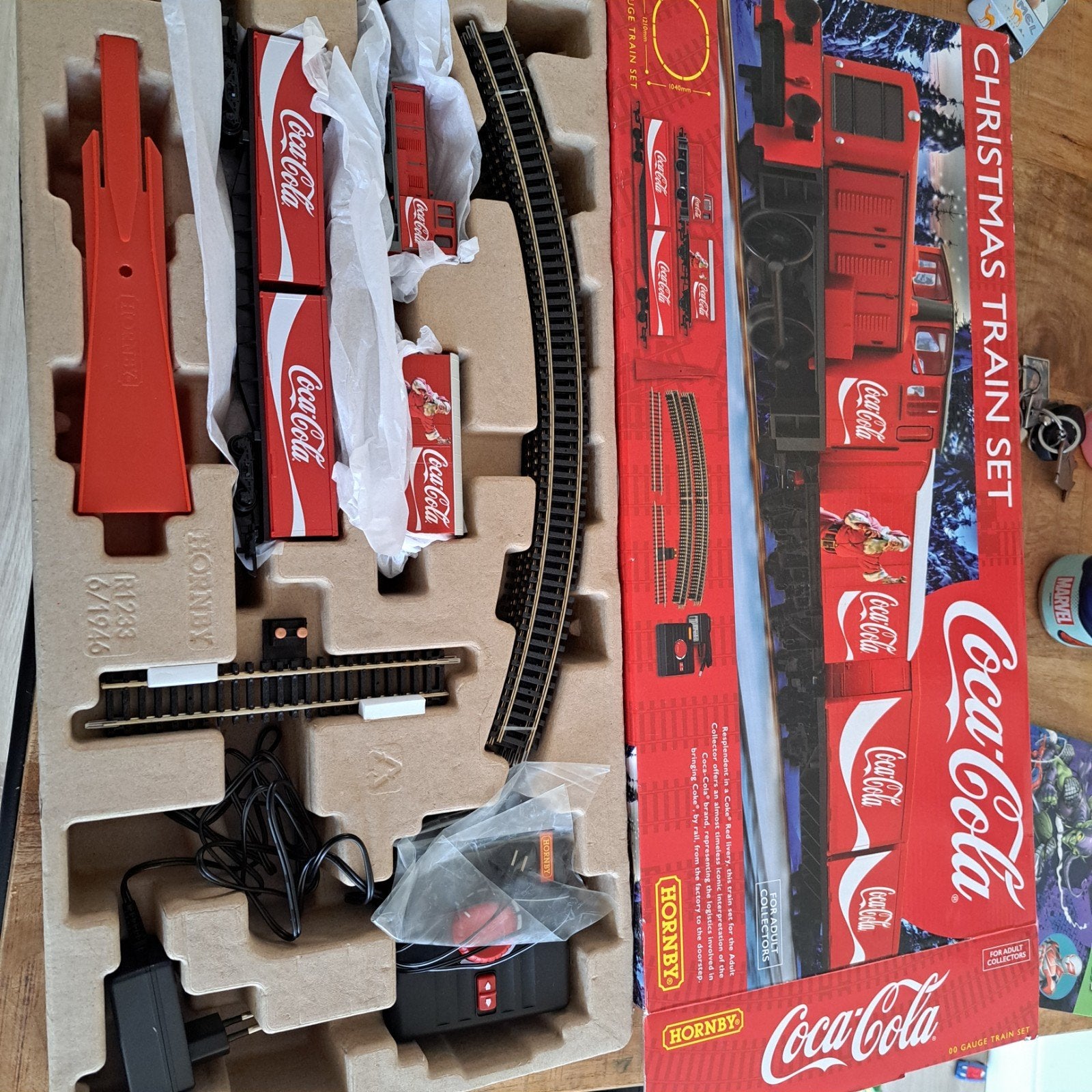 Hornby Coca-Cola Christmas Treinset - Zo goed als nieuw, Ophalen of Verzenden, Nieuw, Treinset