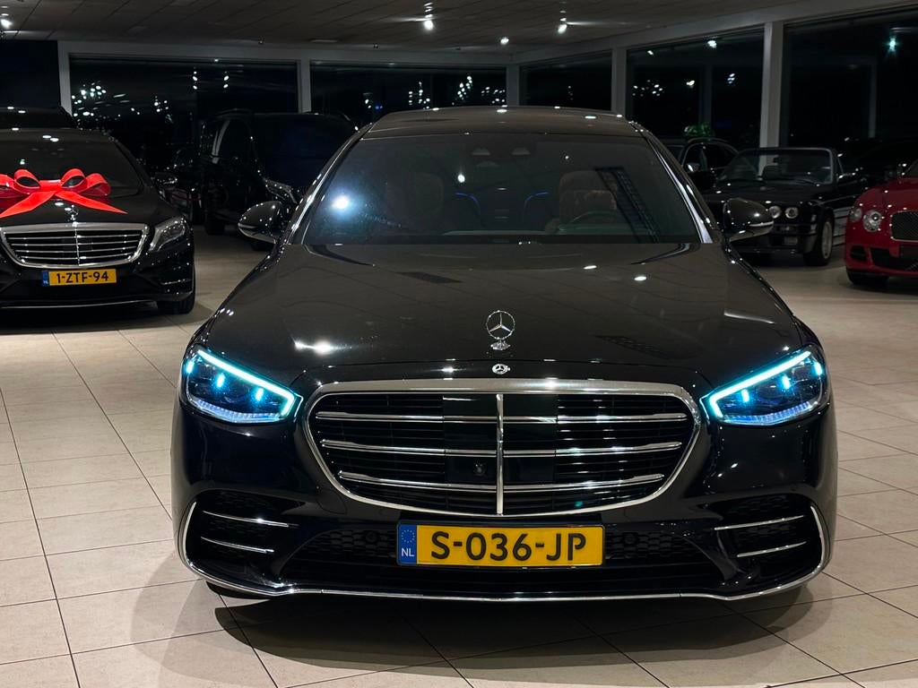 Mercedes-Benz S-klasse S580 e 4MATIC Lang AMG Line|MANUFAKTU, Automaat, Gebruikt, Euro 6, Zwart