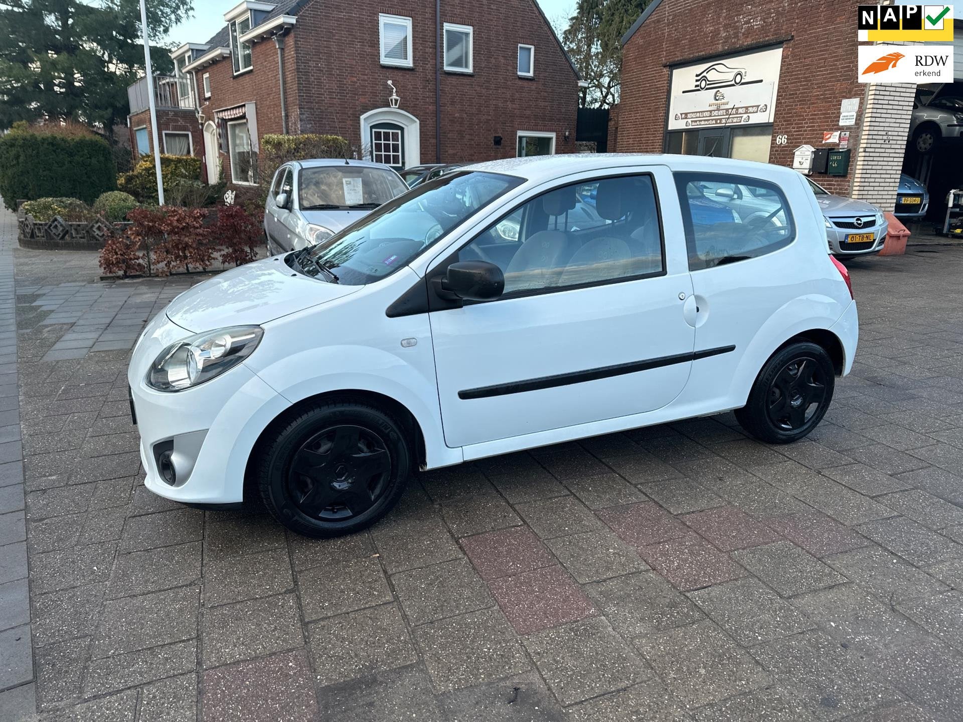 Renault Twingo 1.2-16V Authentique, Auto's, Renault, Bedrijf, Te koop, Twingo, ABS, Airbags, Centrale vergrendeling, Elektrische ramen