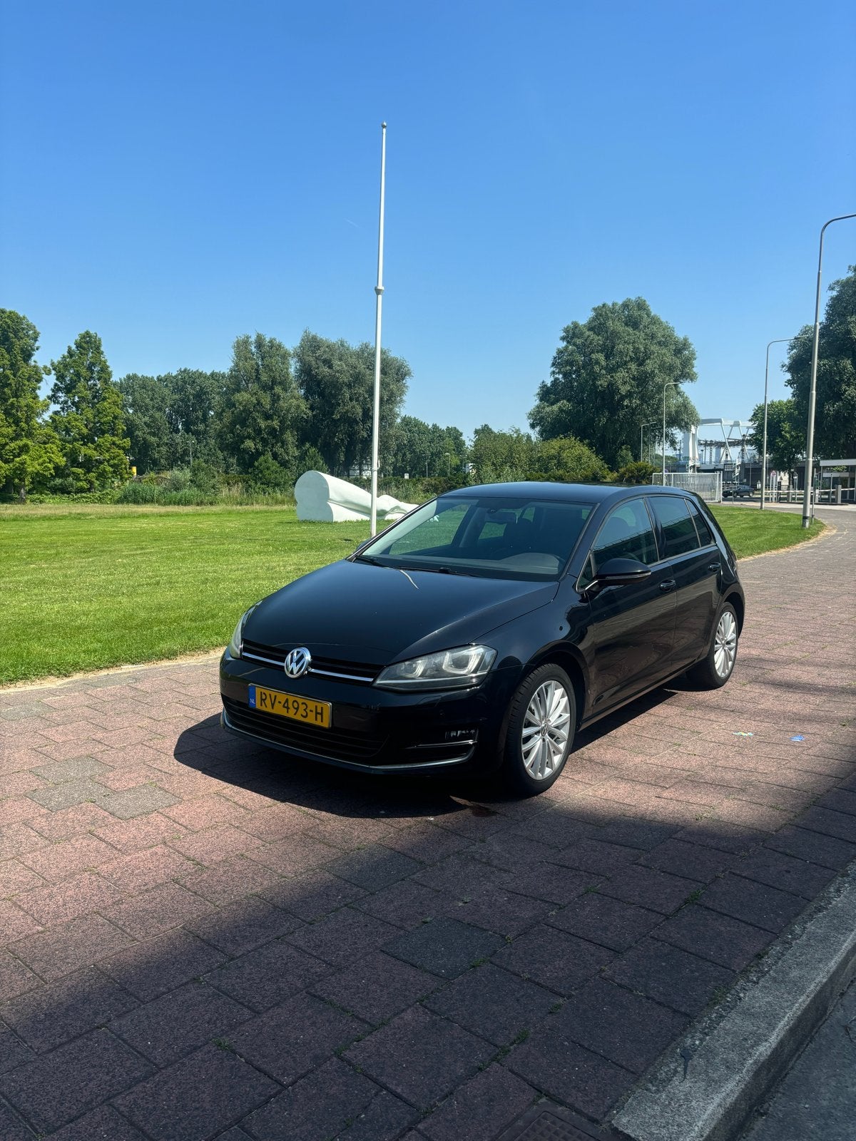 Volkswagen Golf 7 1.4 TSI automaat zwart, Auto's, Volkswagen, 4 cilinders, 1395 cc, 630 kg, Geïmporteerd