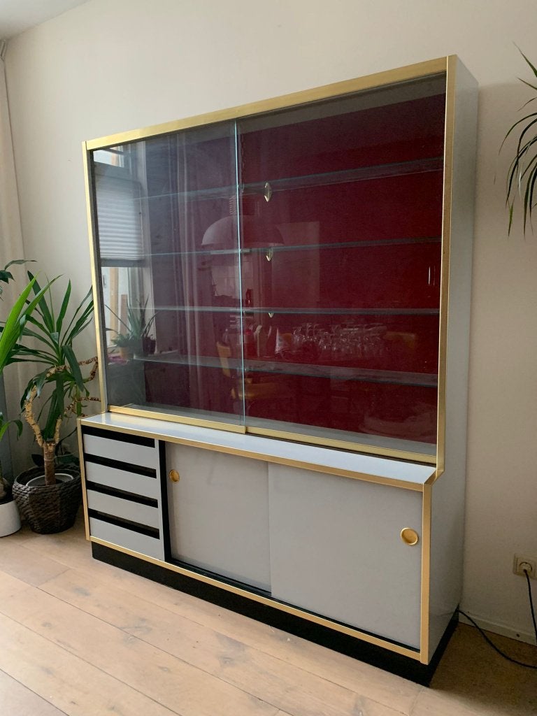 Retro vintage vitrinekast / kapperskast, Huis en Inrichting, Kasten | Vitrinekasten, Ophalen, Gebruikt, Met deur(en), Glas