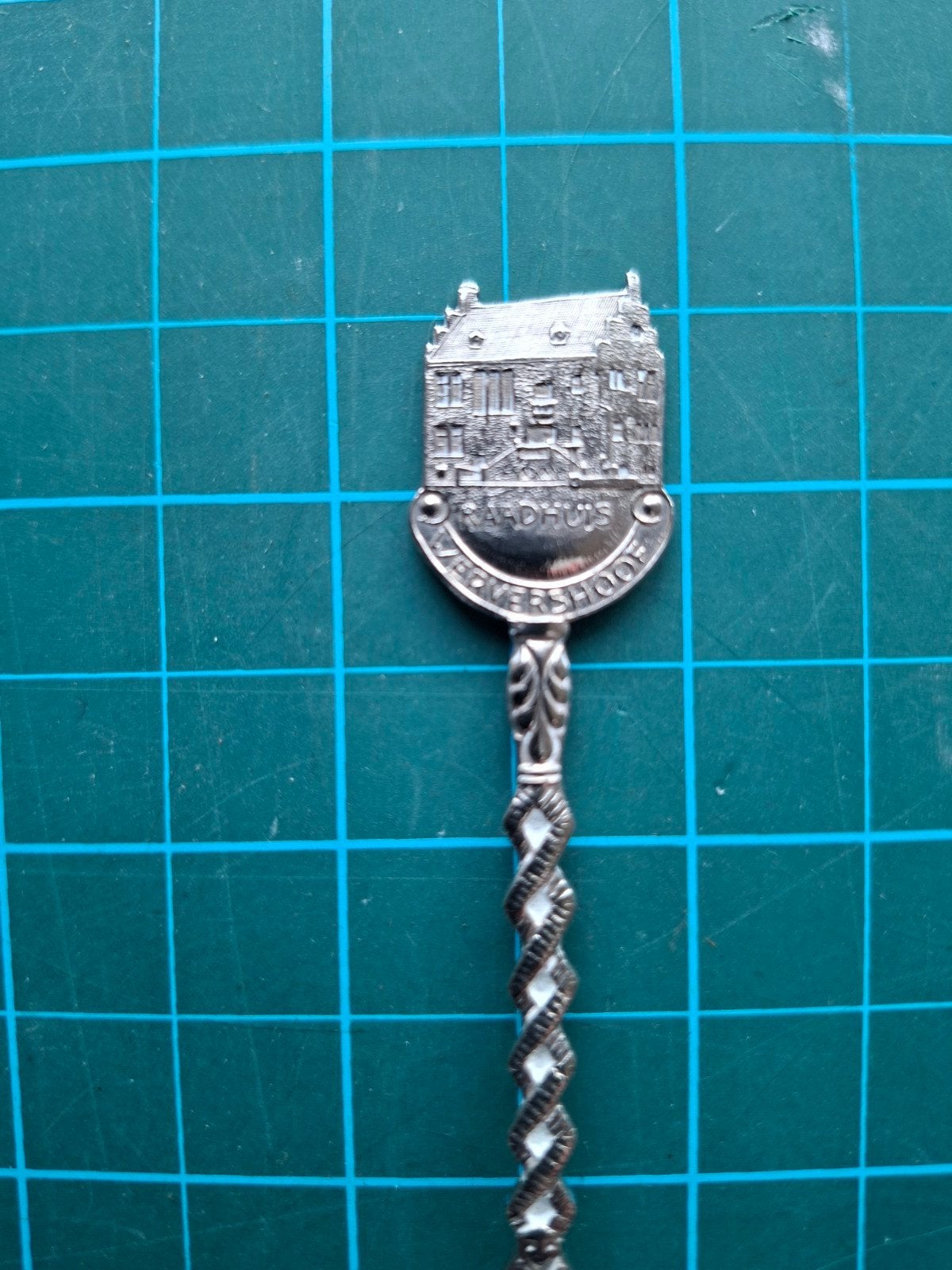 lepeltje, Wervershoof Raadhuis., Ophalen of Verzenden, Gebruikt