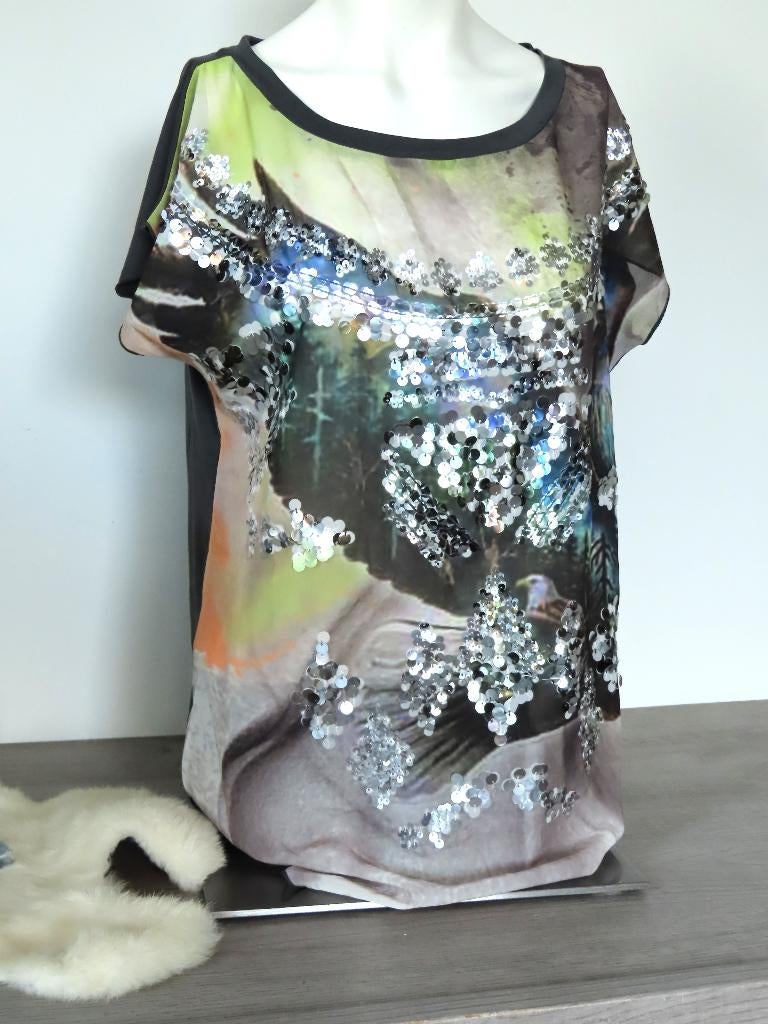 SUPERSTAR Zwart/Blauw/Gele Blouse/T-Shirt Pailletten M 38, Maat 38/40 (M), Overige kleuren, Ophalen of Verzenden, Zo goed als nieuw