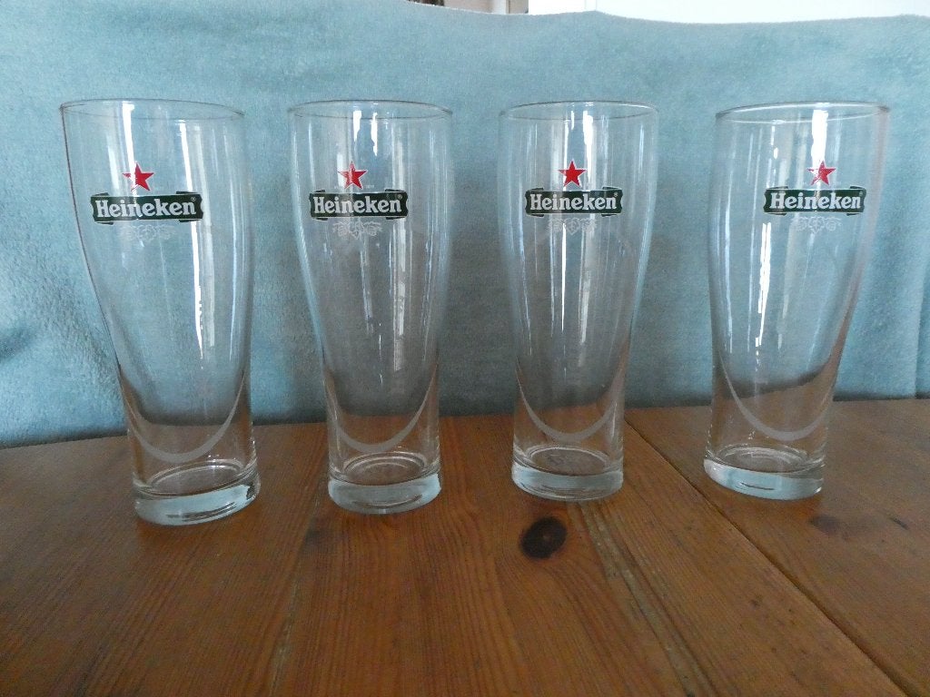 5 Heineken bierglazen 0.5 lt, Ophalen of Verzenden, Zo goed als nieuw, Bierglas