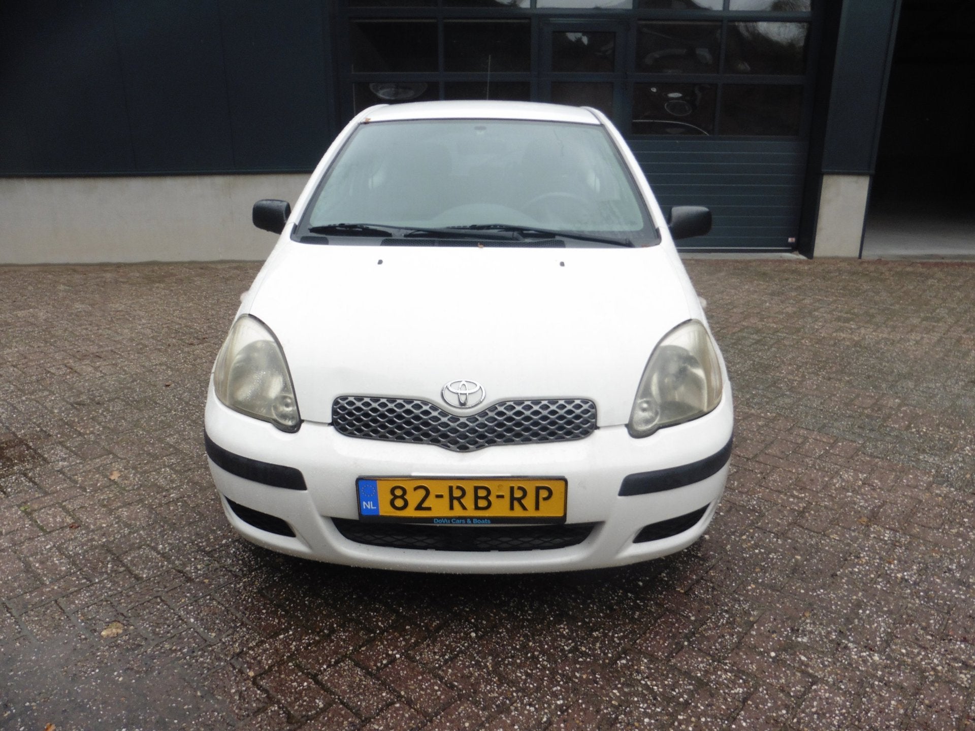 Toyota Yaris 1.0 VVT-i Terra, Radio, Stof, Gebruikt, 31 €/maand