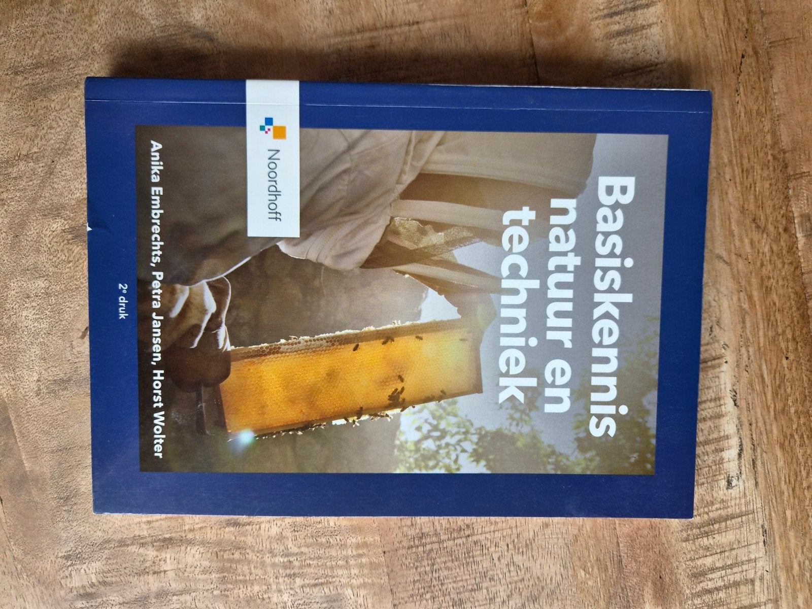 Basiskennis natuur en techniek - Noordhoff (2e druk), Boeken, Zo goed als nieuw, Anika Embrechts, Petra Jansen, Horst Wolter, Beta