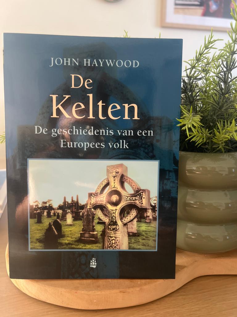 De Kelten: De geschiedenis van een Europees volk, Ophalen of Verzenden, Zo goed als nieuw