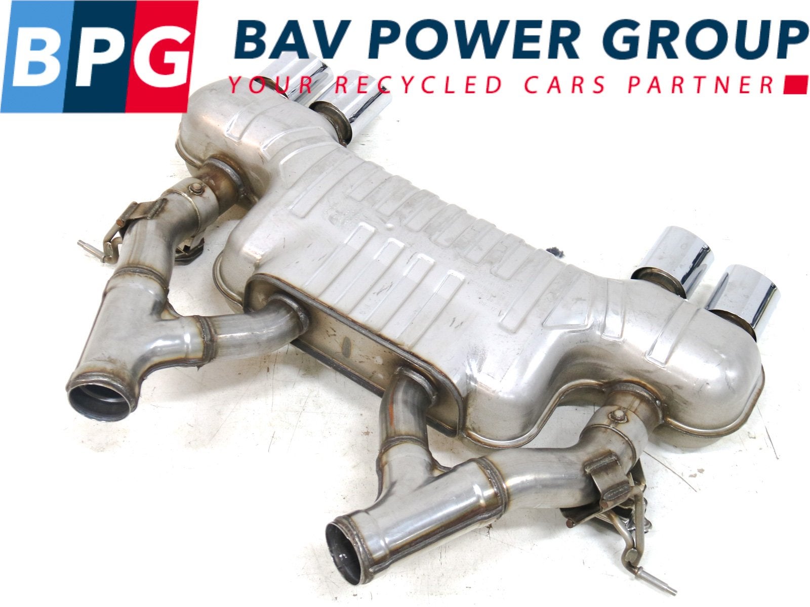 UITLAAT EINDDEMPER F83 M3 F80 BMW M4 (F82) (18307850084), Gebruikt, BMW, Petuelring 130
80809  München, DE, Bayerische Motoren Werke AG