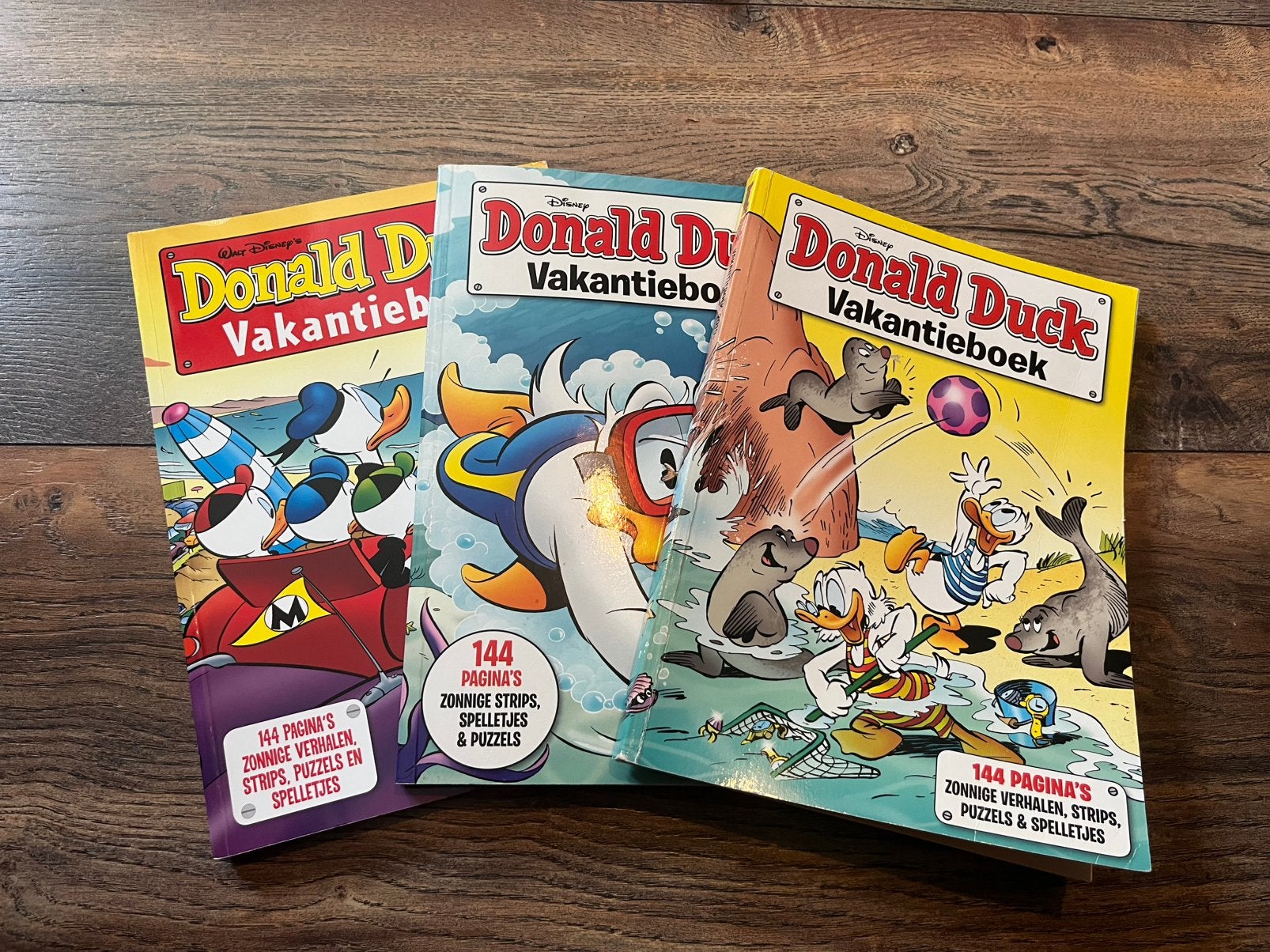 Donald duck Vakantie boeken, Boeken, Meerdere comics, Ophalen, Zo goed als nieuw, Europa