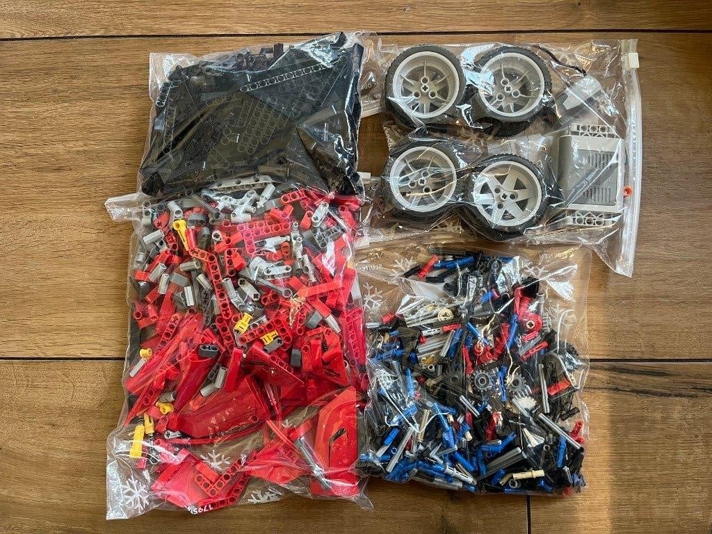 Lego Technic - 8070 - Supercar, Gebruikt, Lego.com/service, Ophalen of Verzenden, LEGO System A/S