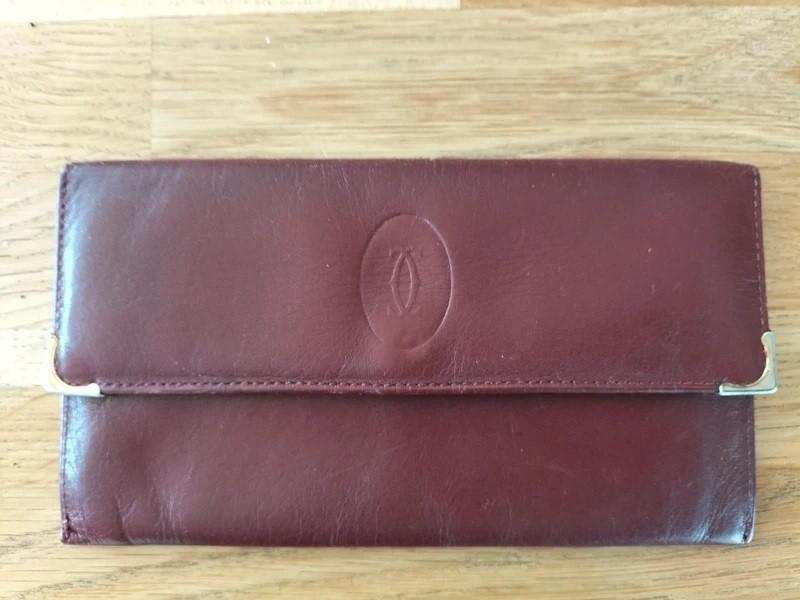 Must de Cartier Kalfsleder, Goudkleurige Afwerking Vintage, Sieraden, Tassen en Uiterlijk, Portemonnees, Overige merken, Gebruikt
