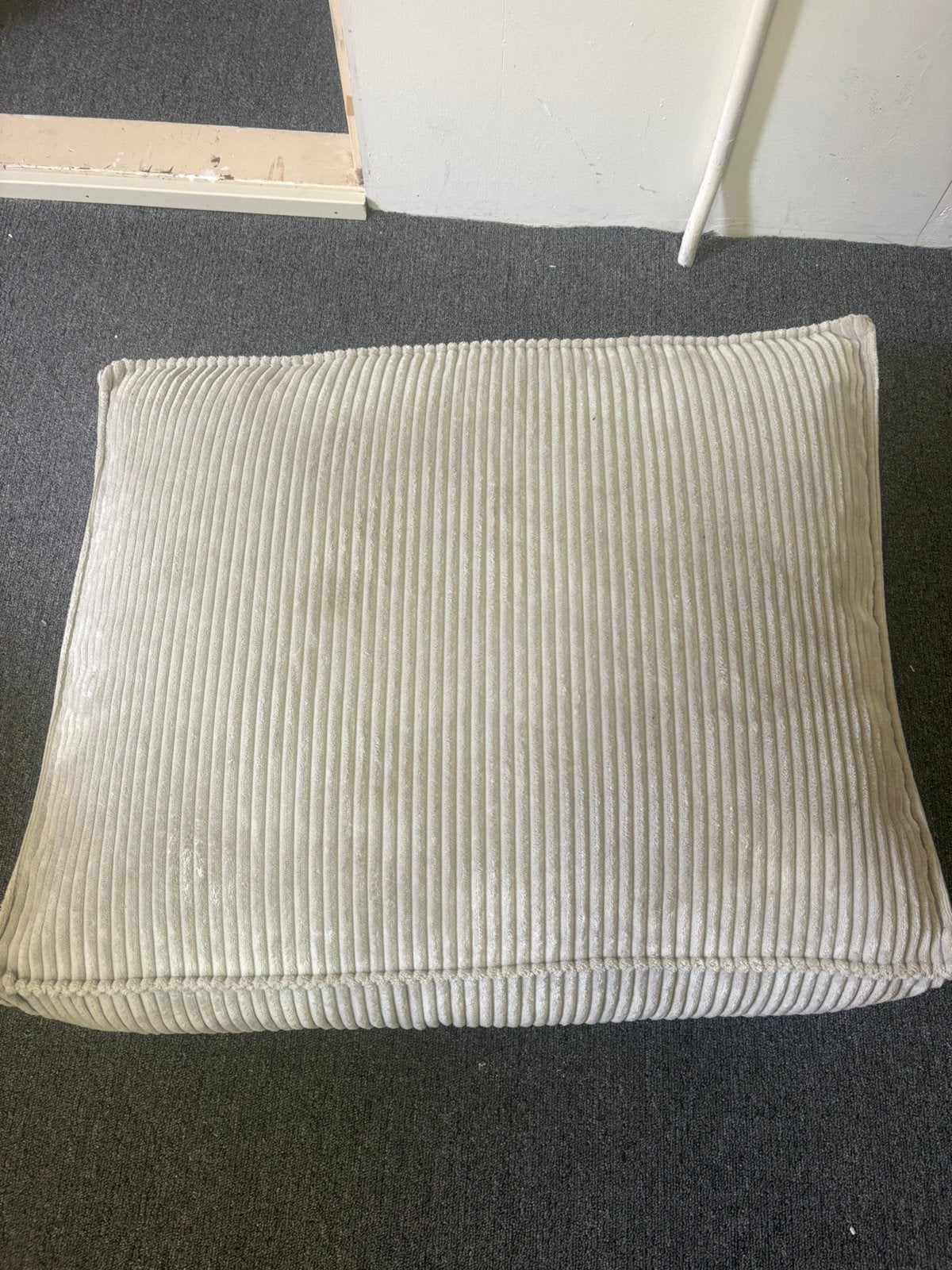 Designed by lotte honden kussen rib, Ophalen