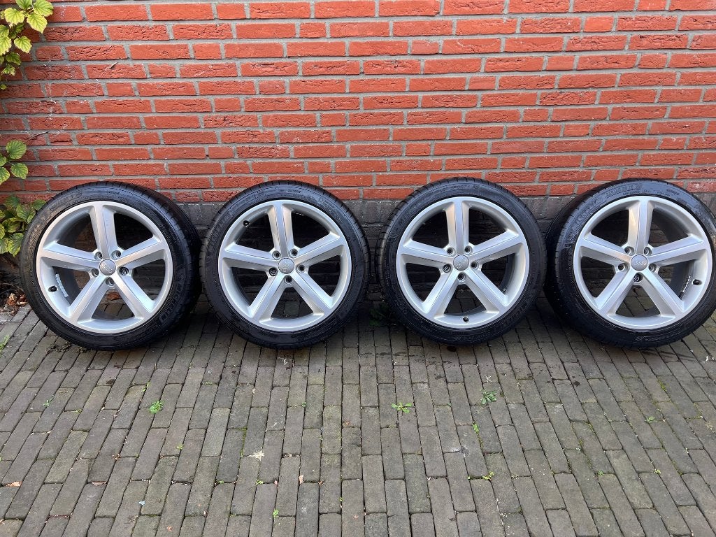 Orignele Audi A6 4F 18 inch velgenset  - 4F0 601 025 DC, Ophalen, 18 inch, Banden en Velgen, Personenwagen