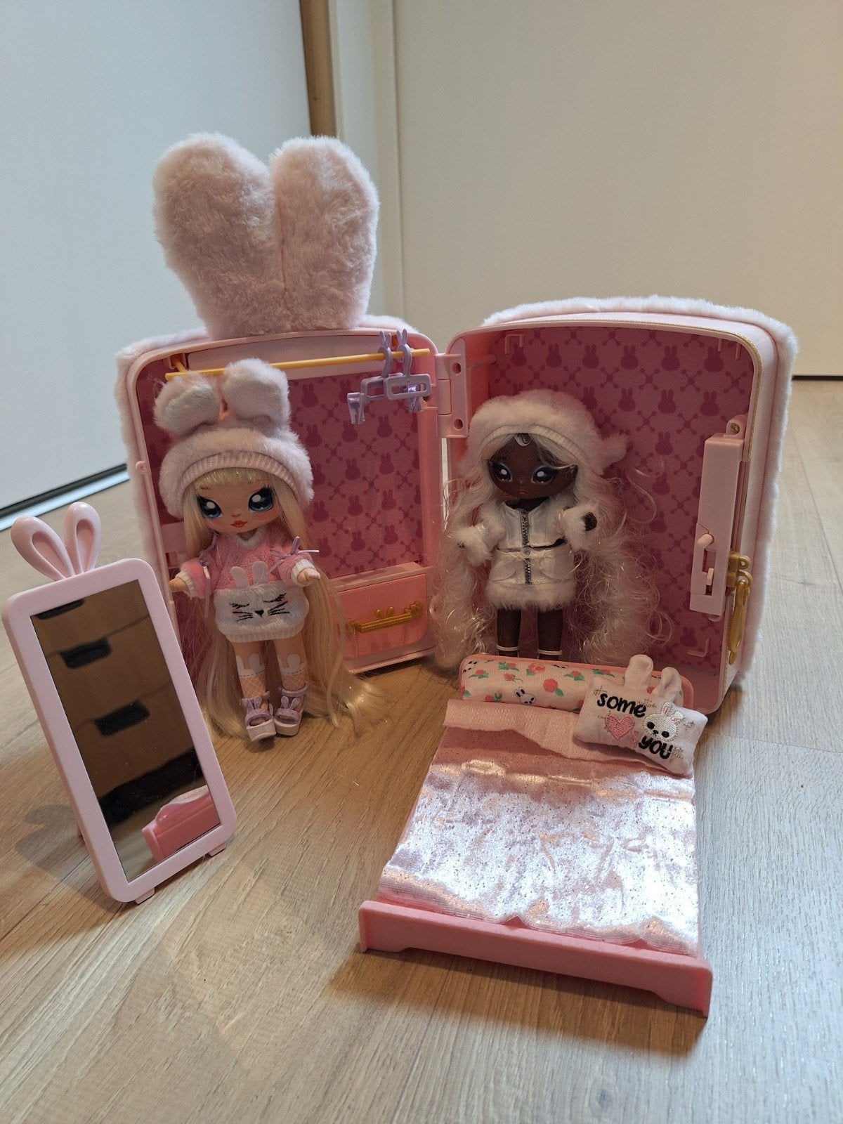Na! Na! Na! Surprise backpack bedroom, met 2 poppen, Ophalen, Zo goed als nieuw, Overige typen