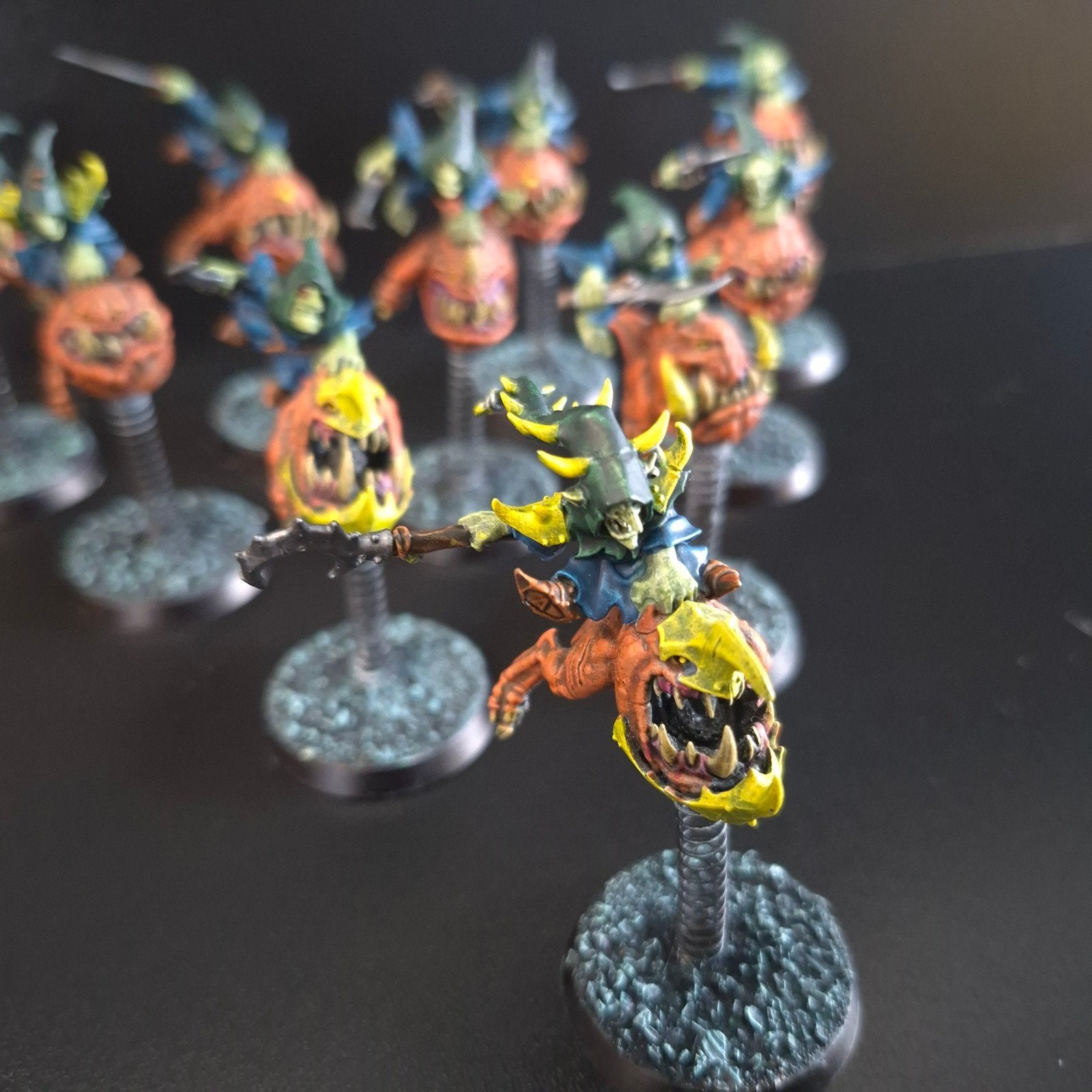 Warhammer AOS 10x Squig Hoppers - Gloomspite gits, Gebruikt, Figuurtje(s), Warhammer, Ophalen of Verzenden
