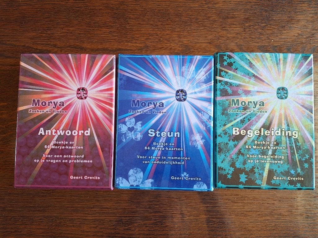 Morya kaarten Geert Crevits 3 doosjes, Ophalen of Verzenden, Zo goed als nieuw, Spiritualiteit algemeen, Overige typen