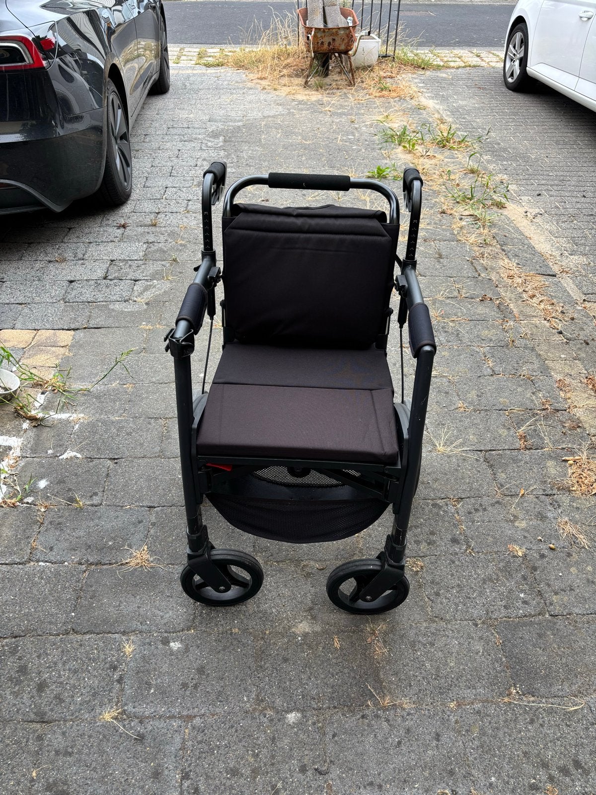 Rollator Rollz Motion rollator/rolstoel, Ophalen, Opvouwbaar, Gebruikt