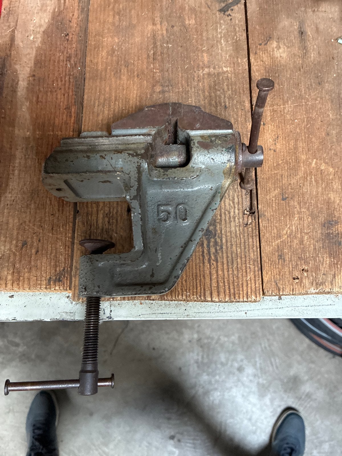 Vintage bankschroef - Tafelbankschroef nr. 50, Doe-het-zelf en Verbouw, Ophalen, Gebruikt, Bankschroef, Overige merken