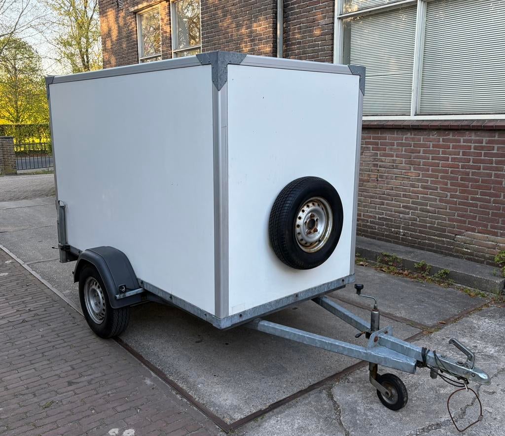 Gesloten aanhanger 250x125x150 750kg ongeremd enkelas dichte, Auto diversen, Aanhangers en Bagagewagens, Ophalen, Zo goed als nieuw