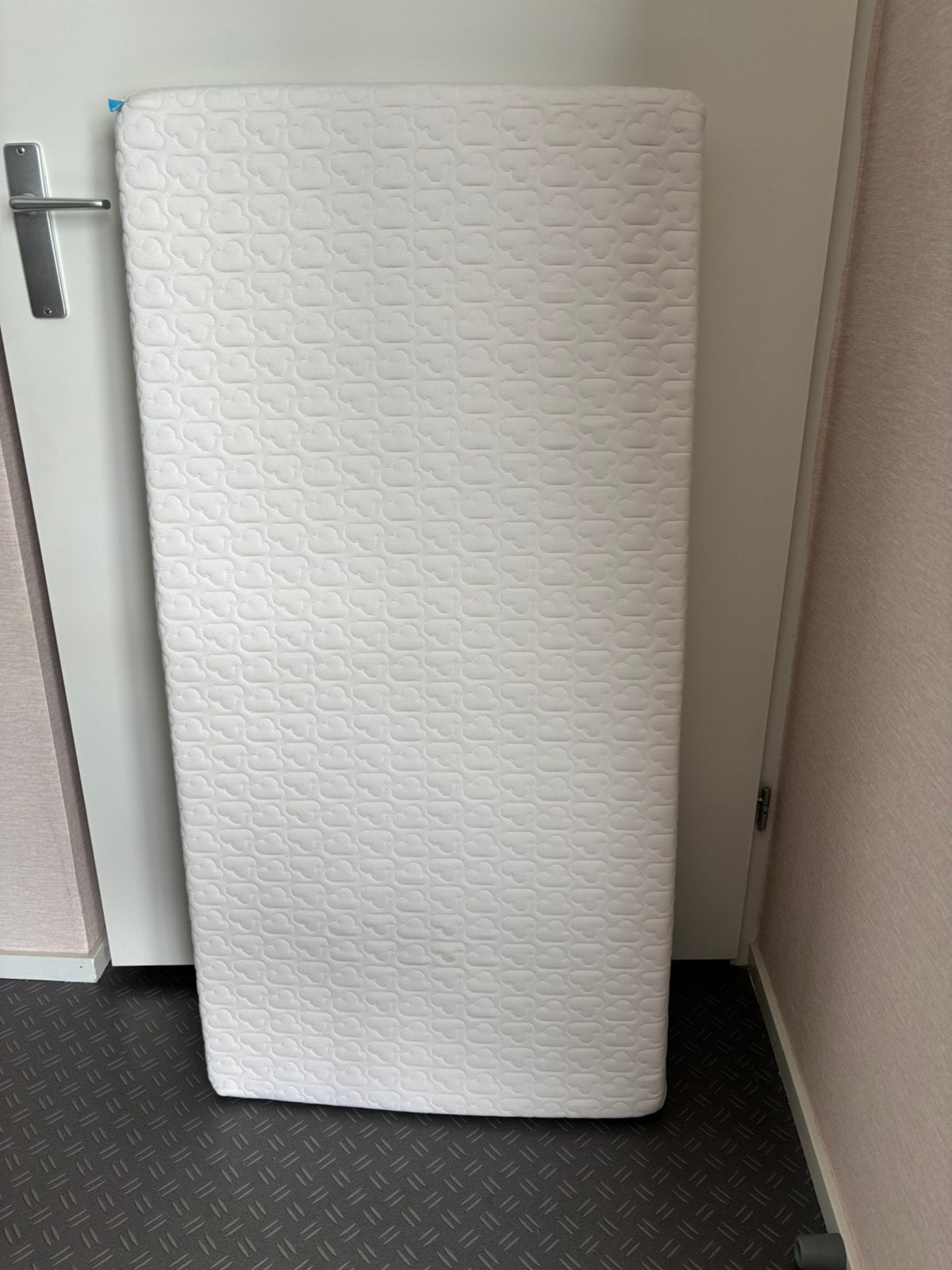 Aerosleep Evolution kindermatras inclusief matrasbeschermer, Kinderen en Baby's, Ophalen of Verzenden, Zo goed als nieuw