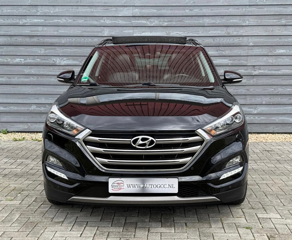 Hyundai Tucson 1.6 T-GDi PREMIUIM 4WD PANO NAVI LEDER VOL OP, Auto's, Hyundai, Gebruikt, 4 cilinders, Zwart, Leder