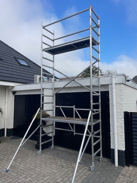 aluminium rolsteiger SMAL model wh 6 mtr in topstaat