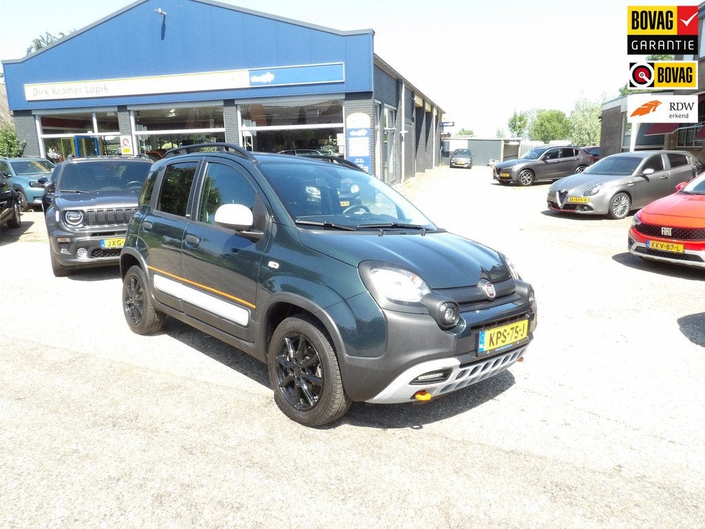 Fiat Panda 1.0 Hybrid Garmin / Rijklaarprijs, Auto's, Voorwielaandrijving, 12 maanden, Stof, Gebruikt