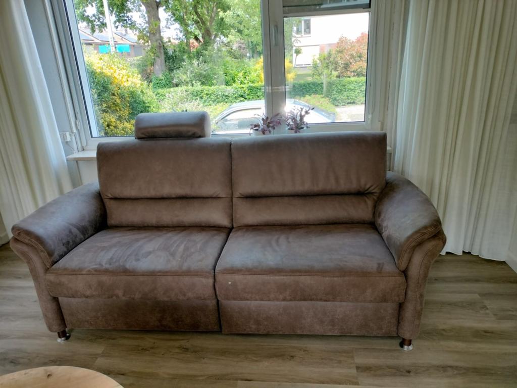 Comfortabele 2-zitsbank met hoofdsteun, Ophalen, Modern, Comfortabel, Gebruikt, 150 tot 200 cm