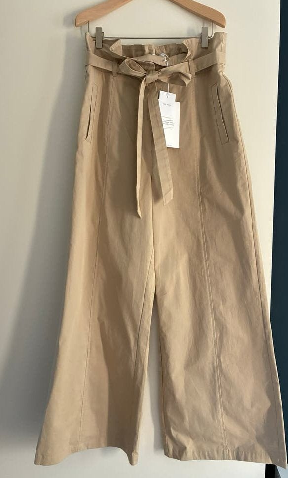 Nieuwe CPH  Copenhagen MUSE broek- Maat L- Wow!, Verzenden, Beige, Maat 42/44 (L), Nieuw