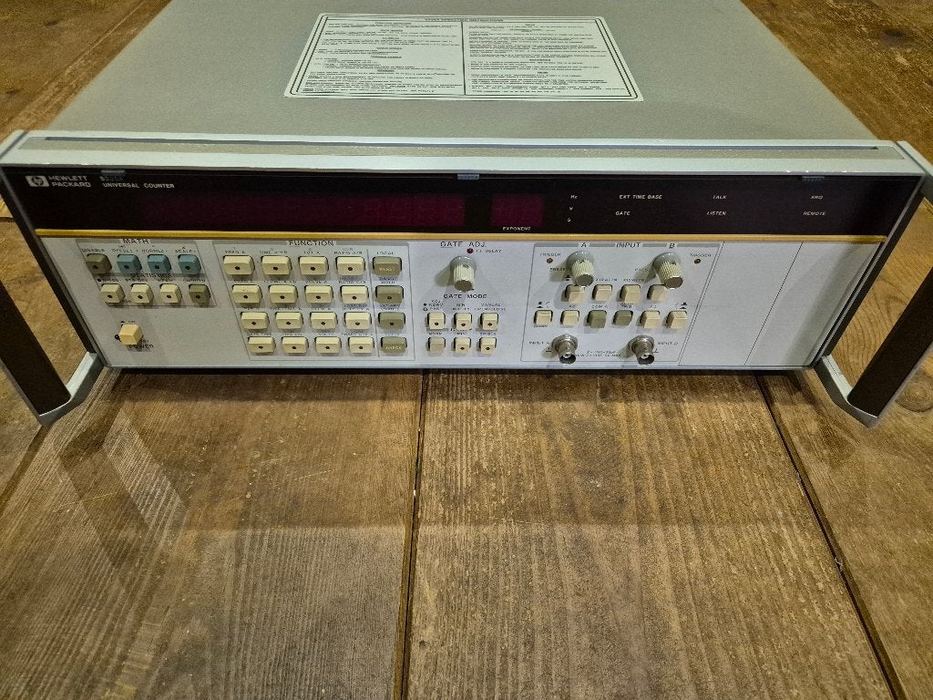 Universal counter HP 5335A 12-digit, Ophalen of Verzenden, Gebruikt, Overige meters