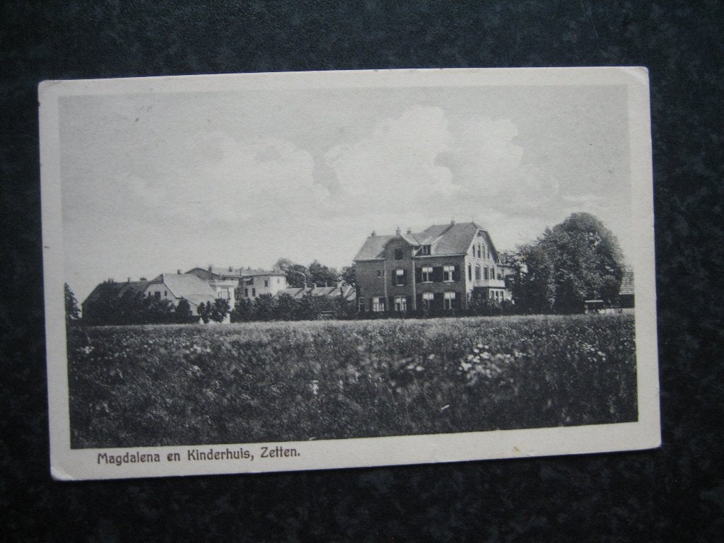ZETTEN Magdalena en kinderhuis 1934, Verzamelen, Ophalen of Verzenden, 1920 tot 1940, Gelderland