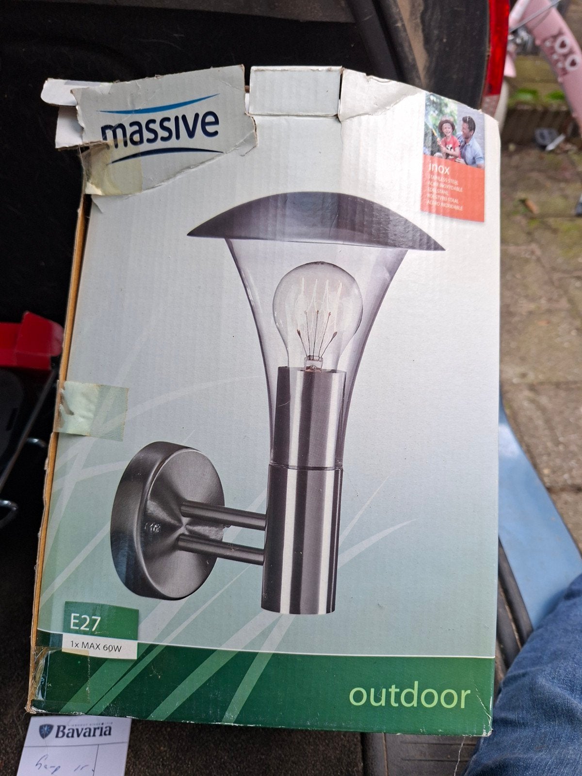 Massive Buitenwandlamp E27 - Nieuw in verpakking, Minder dan 50 watt, Wandlamp, Nieuw, Ophalen of Verzenden