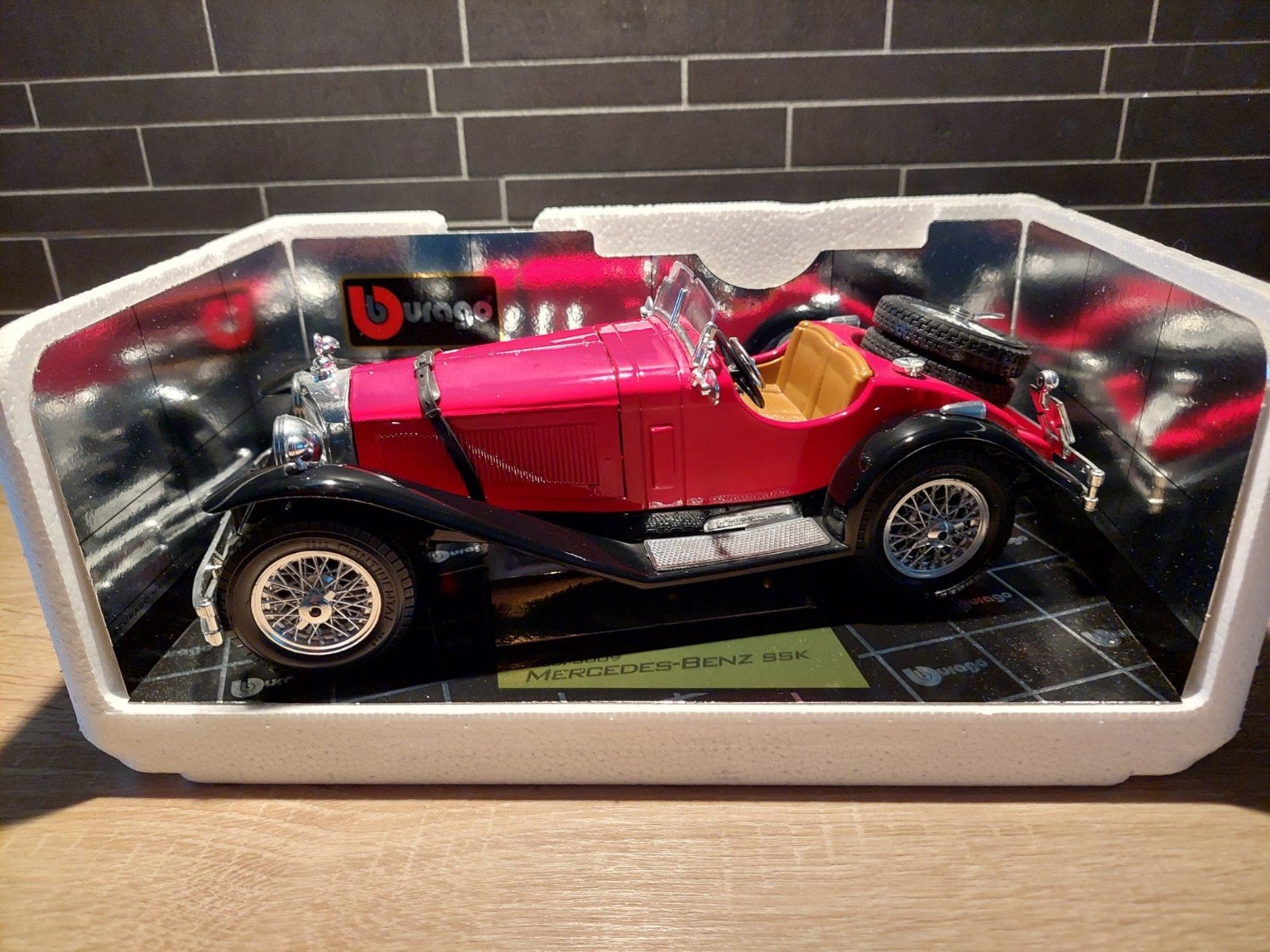 Bburago 1:18 Mercedes Benz SSK 1928 - in doos, Ophalen of Verzenden, Nieuw, Auto, Bburago