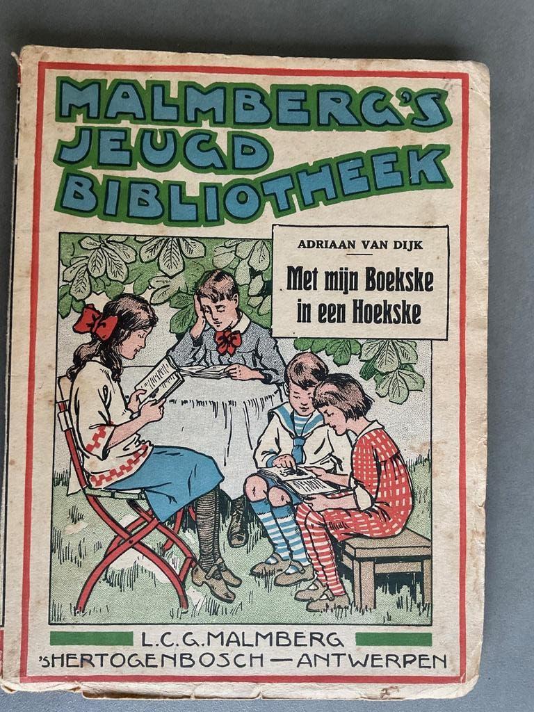 Met mijn boekske in een hoekske -Adriaan van Dijk (Malmberg), Boeken, Kinderboeken | Jeugd | onder 10 jaar, Ophalen of Verzenden