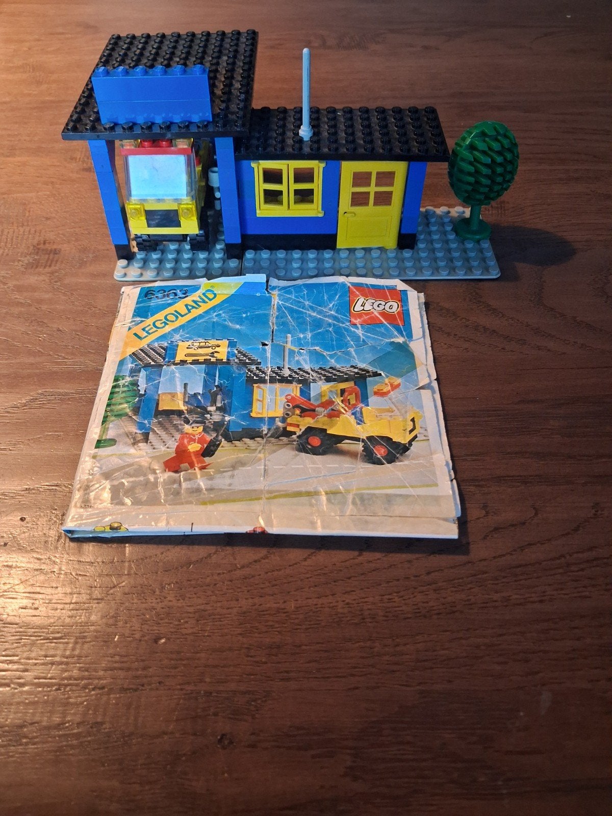 lego garage set, Kinderen en Baby's, Speelgoed | Duplo en Lego, Gebruikt, Lego, Ophalen of Verzenden, Compleet
