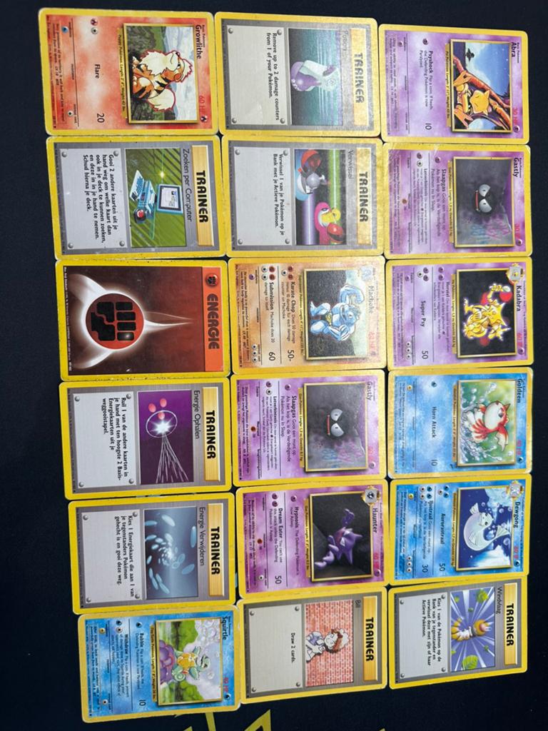 Base set vintage Pokemon collectie 38 kaarten, Hobby en Vrije tijd, Ophalen of Verzenden, Gebruikt, Meerdere kaarten