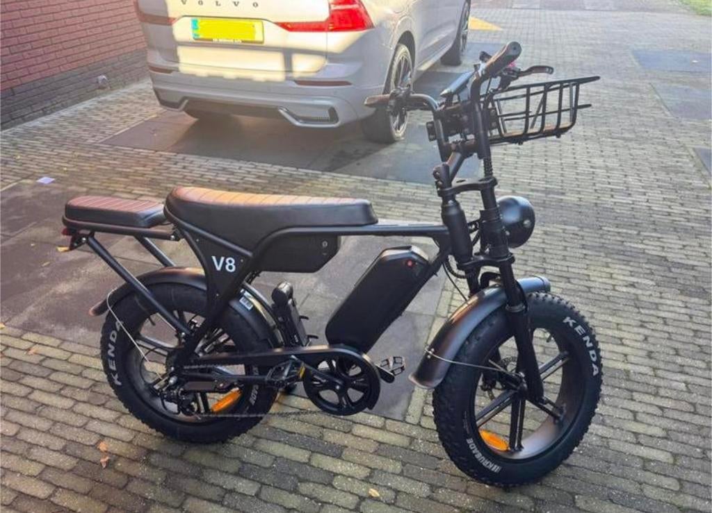 Stoere Elektrische Fatbike V8 - Zo Goed Als Nieuw!, Fietsen en Brommers, Brommers | Tomos, Ophalen of Verzenden, Zo goed als nieuw