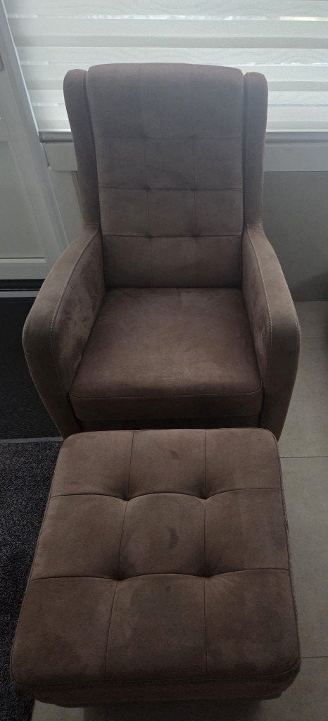 Zware kwaliteits&Comfortabele fauteuil met voetenbank, Ophalen, 75 tot 100 cm, Zo goed als nieuw, 75 tot 100 cm