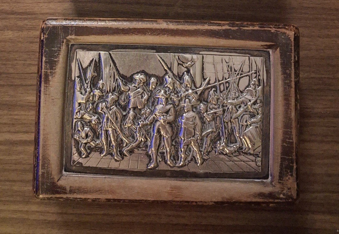 Houten Sigarendoos met Verzilverd Nachtwacht Reliëf, Ophalen of Verzenden