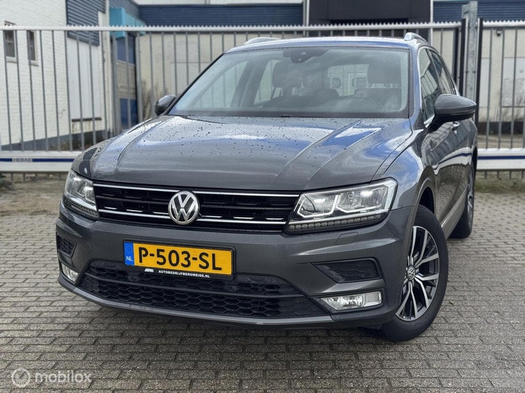 Volkswagen Tiguan 1.4 TSI ACT Highline DSG Trekhaak Led ACC, Euro 6, 4 cilinders, 150 pk, SUV of Terreinwagen