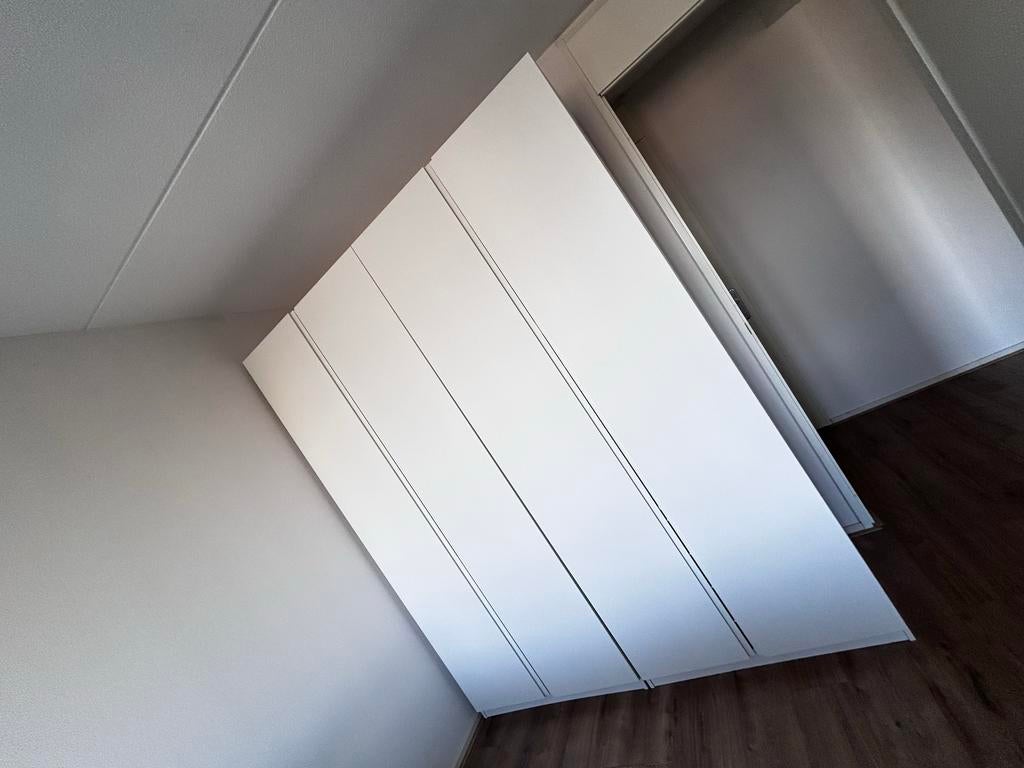 Ikea Pax Kledingkast 200x60x236 - Zo goed als nieuw, Ophalen, 200 cm of meer, Zo goed als nieuw, Met deur(en)