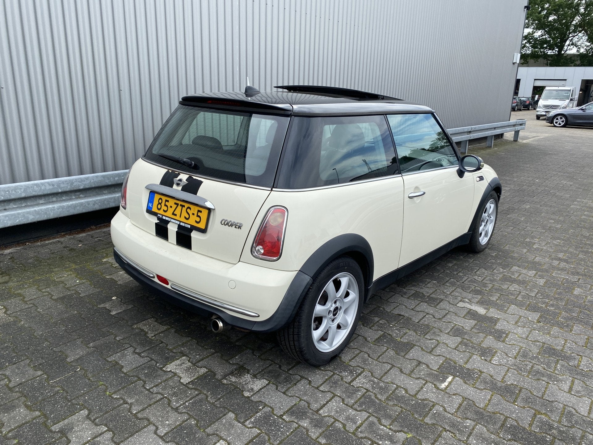MINI Cooper 1.6 Cooper Pepper Leer/Stof, A/C, Stoelvw, Pano,, Voorwielaandrijving, Gebruikt, 4 cilinders, 4 stoelen