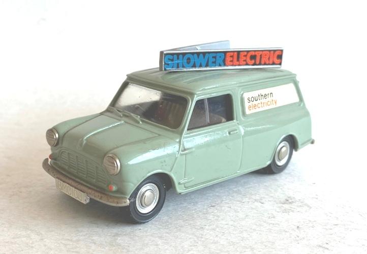 Mini Van SOUTHERN Electricity BMC 100/4., Hobby en Vrije tijd, Modelauto's | 1:43, Ophalen of Verzenden, Zo goed als nieuw, Auto