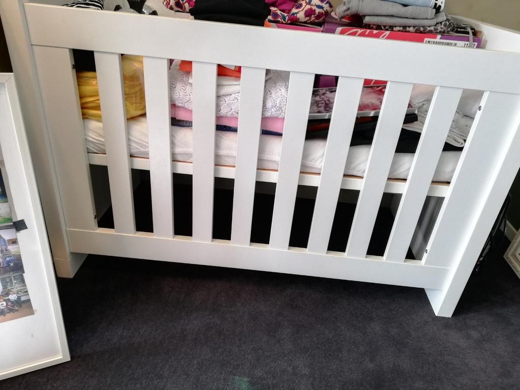 Wit ledikant voor baby of peuter, Ophalen of Verzenden