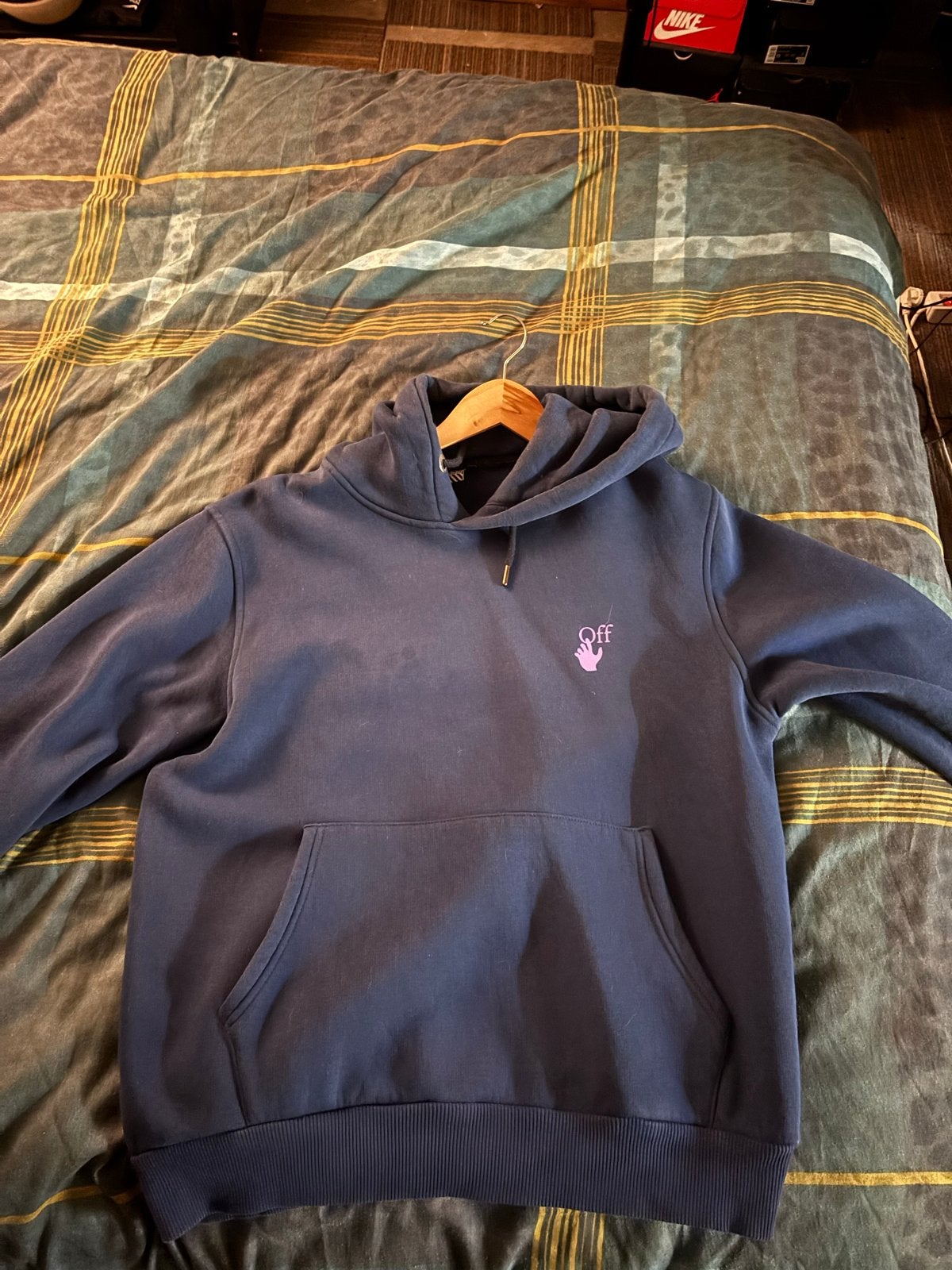 Off-White hoodie met iconische pijlenprint, Ophalen of Verzenden, Zo goed als nieuw