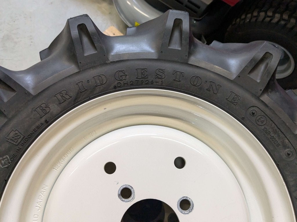 Set tractorbanden met velg voor compact- / minitractor ISEKI, Tuin en Terras, Niet ingevuld, Niet ingevuld, Ophalen of Verzenden