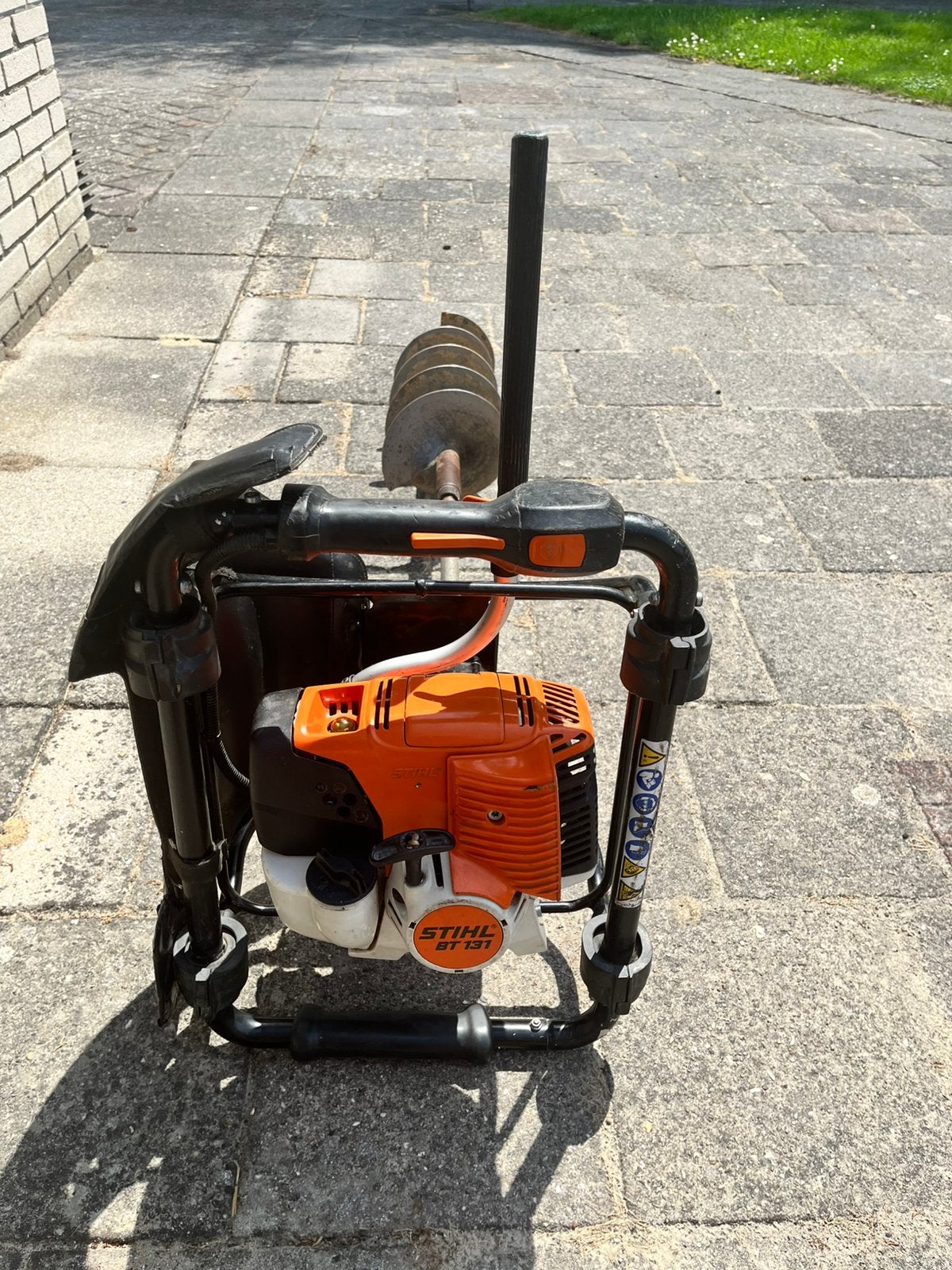 Mooie Stihl BT131 motorgrondboor, Ophalen, Zo goed als nieuw, Grondboor