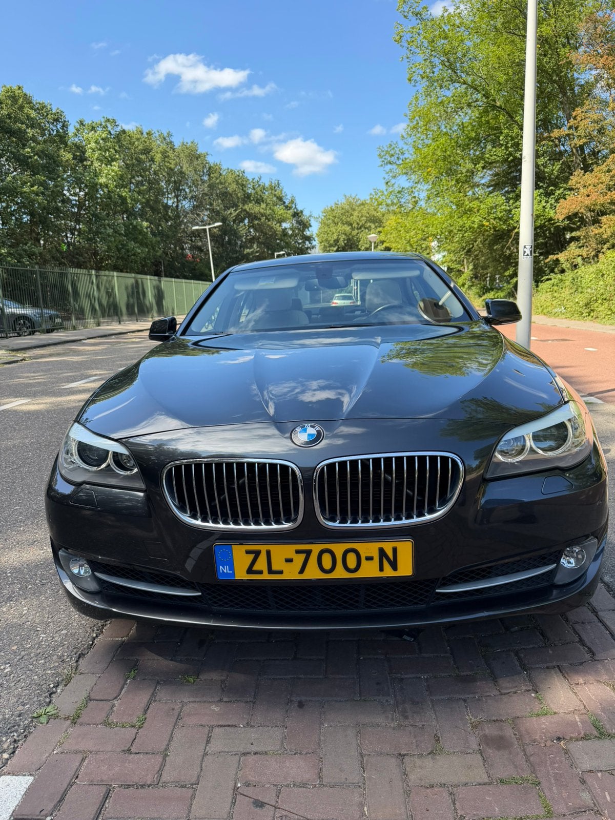 BMW 5-Serie 520i 163pk Aut. 2013 Grijs, Auto's, BMW, Automaat, Achterwielaandrijving, 4 cilinders, 2000 kg