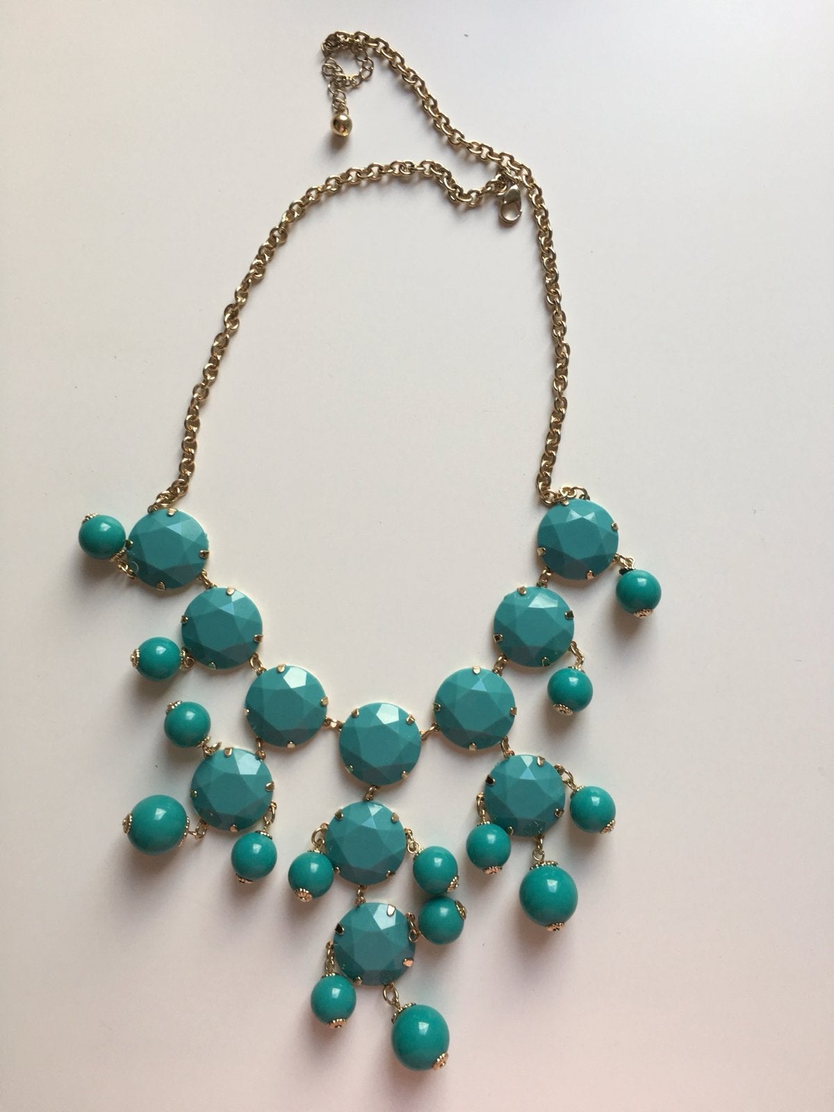 Goudkleurige ketting met turquoise stenen, Sieraden, Tassen en Uiterlijk, Met kristal, Overige materialen, Gebruikt, Overige kleuren